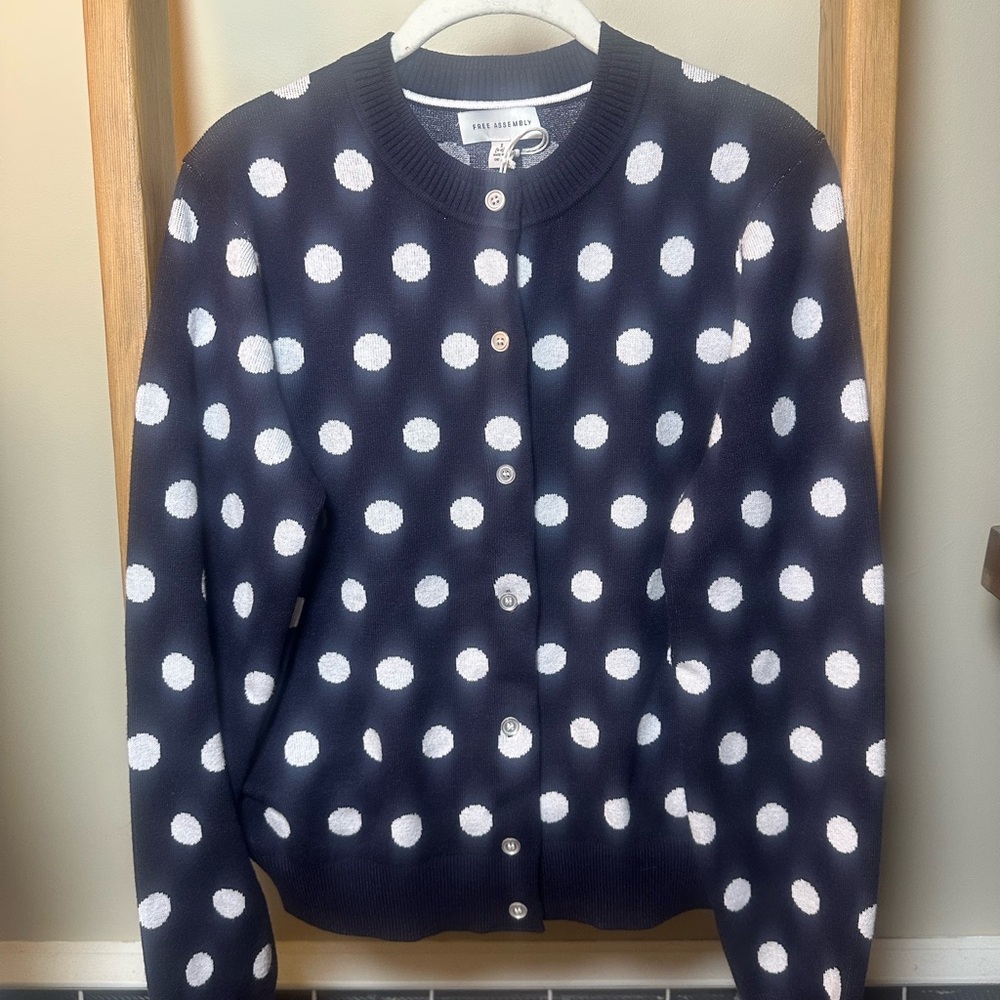Free Assembly Woman’s Cardigan Sweater, NWT